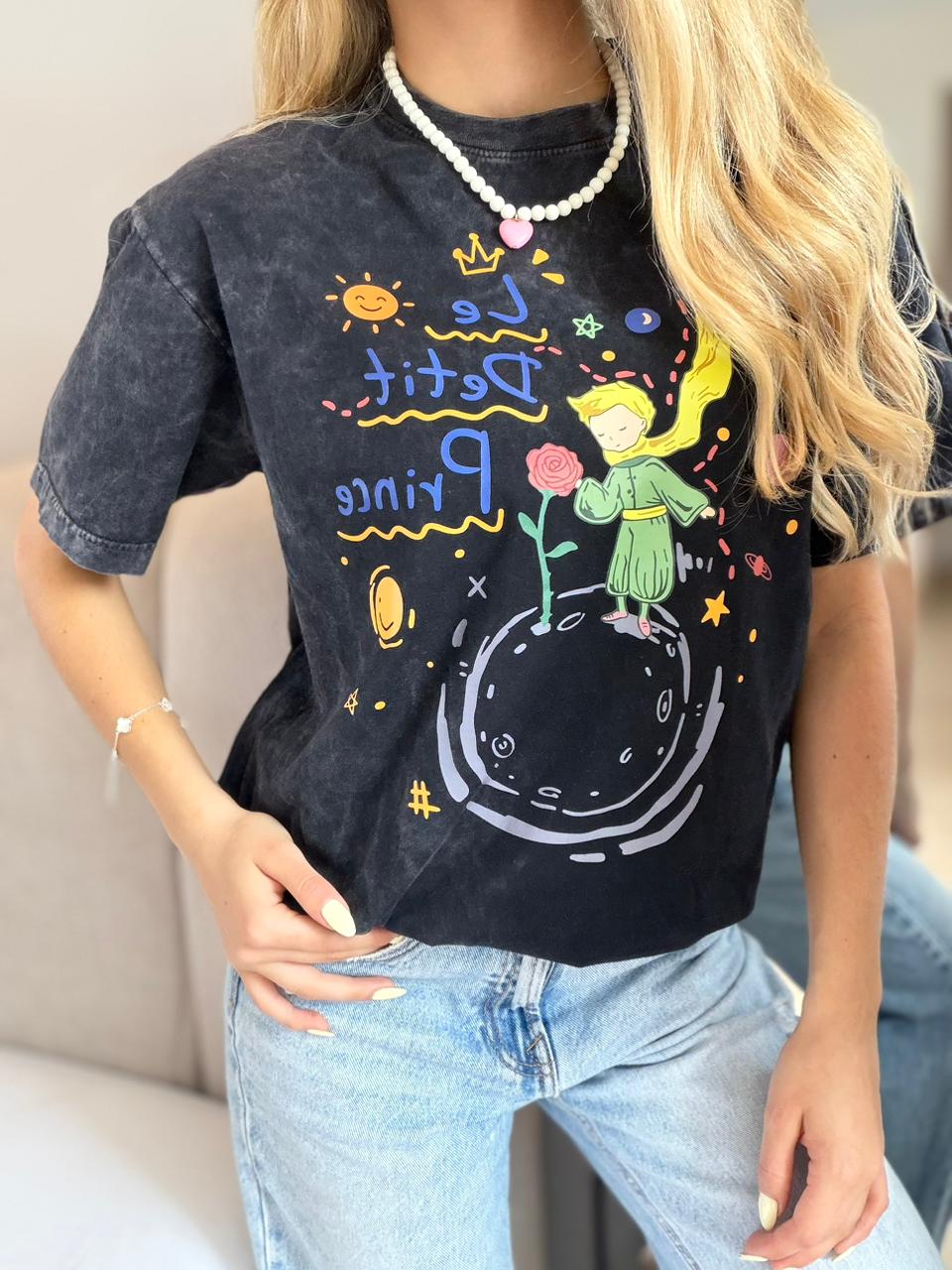 CAMISETA OVERSIZE EFECTO WASHED Principito Graffiti