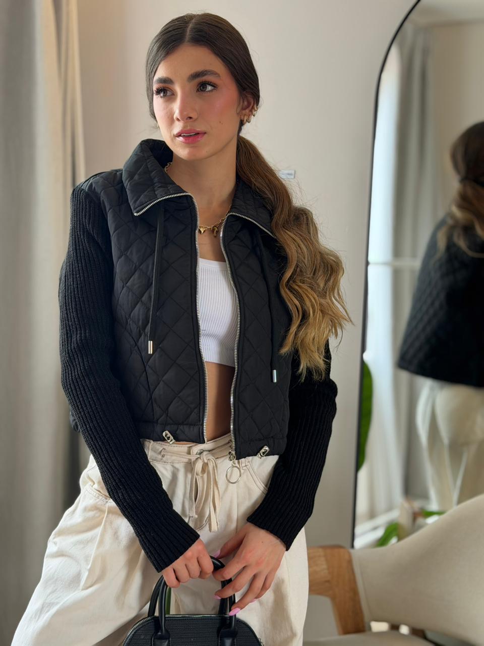 CHAQUETA ANTIFLUIDO MANGAS TEJIDAS