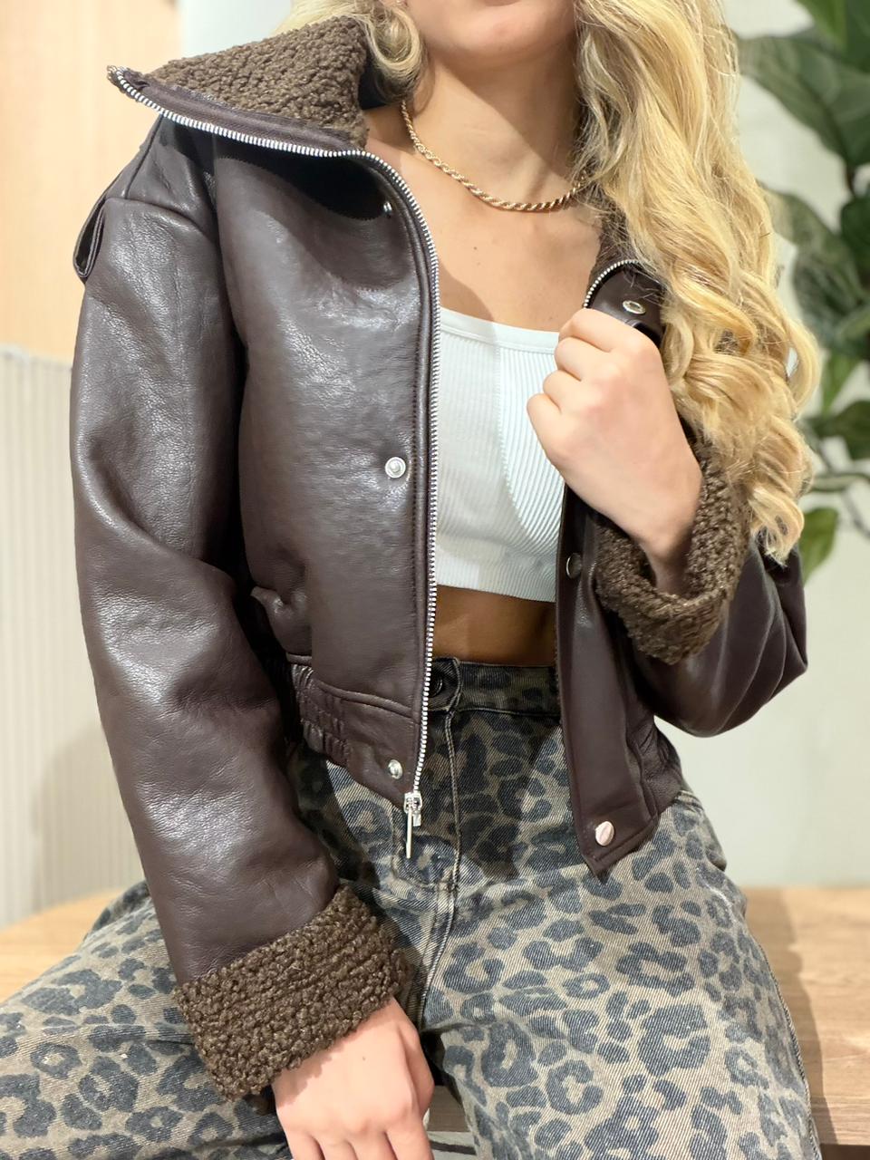 CHAQUETA CUERINA LUCCA