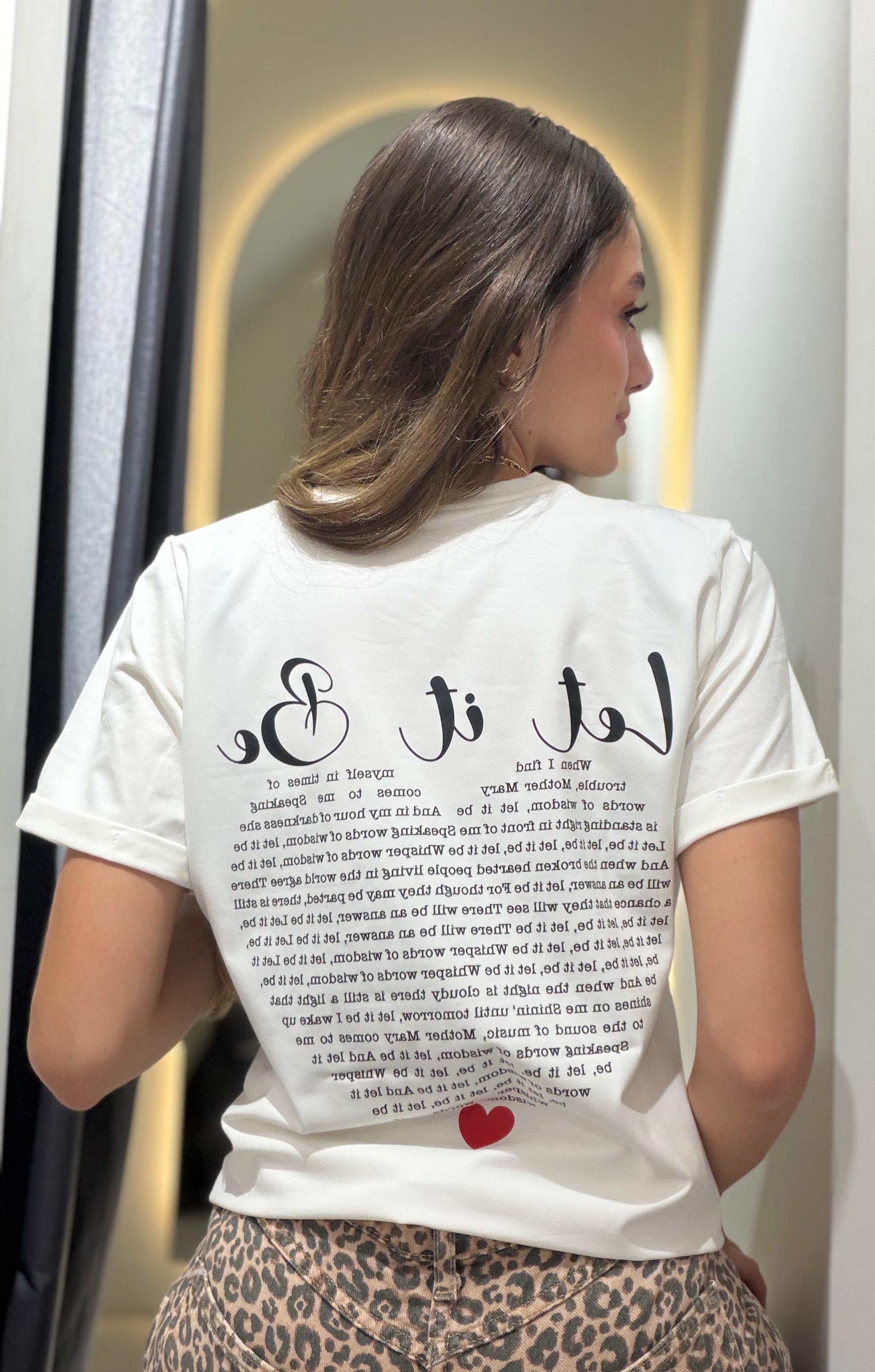 CAMISETA CORAZÓN LETRAS