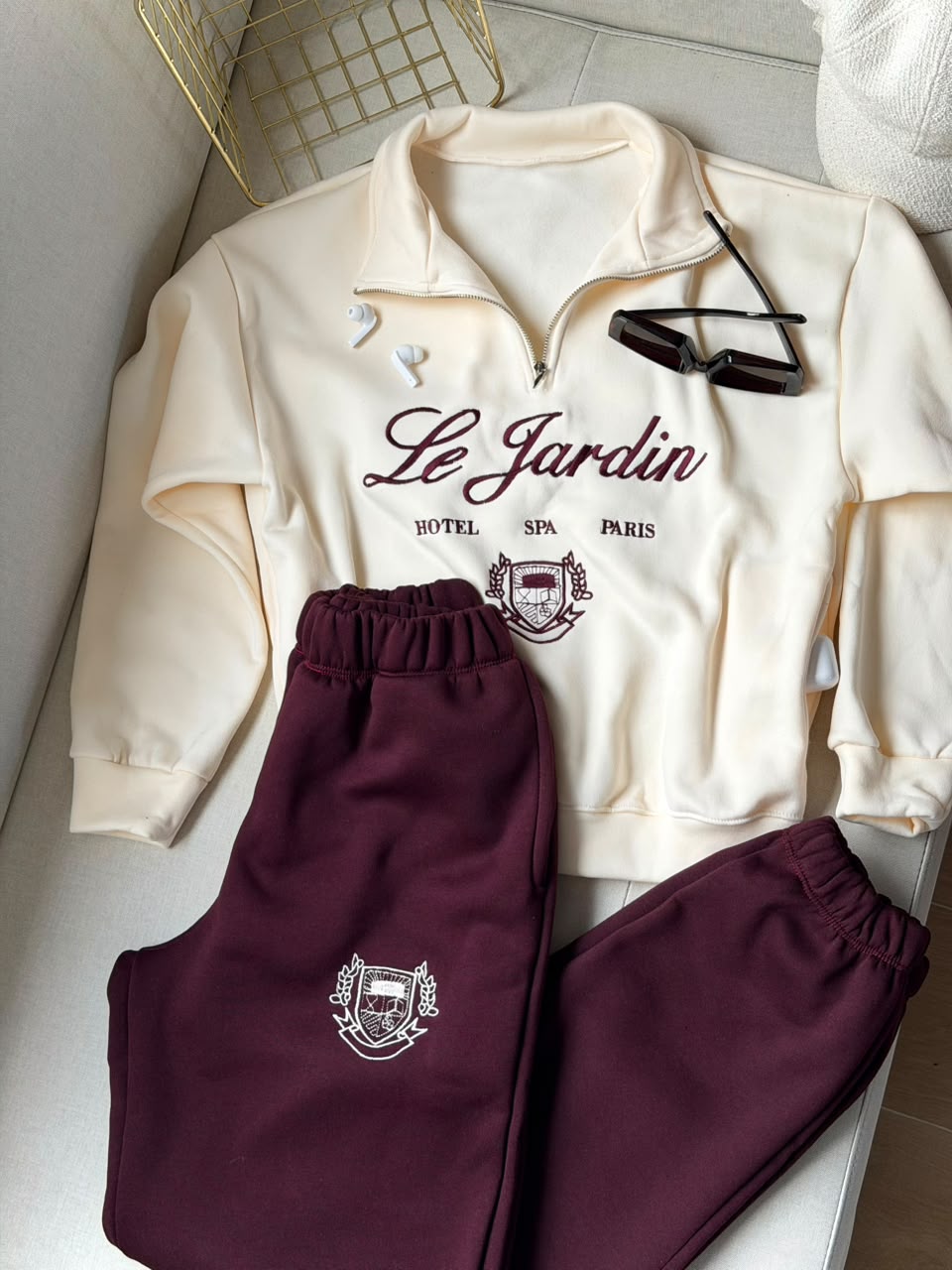 CONJUNTO LE JARDÍN BORDADO