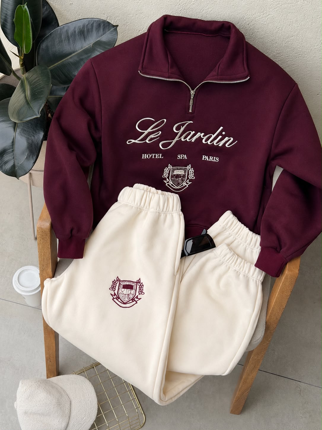 CONJUNTO LE JARDÍN BORDADO