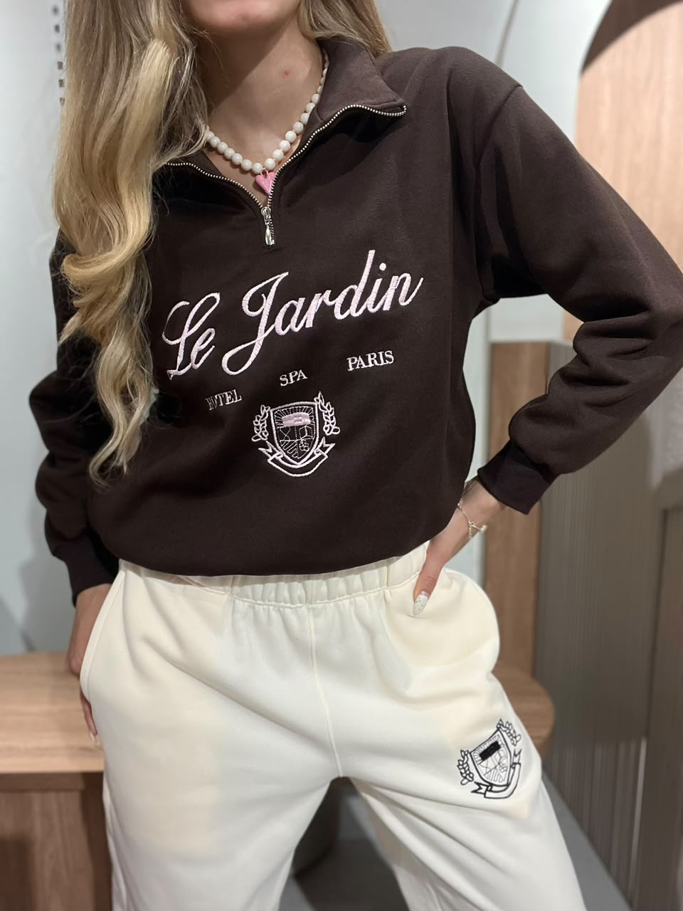 CONJUNTO LE JARDÍN BORDADO