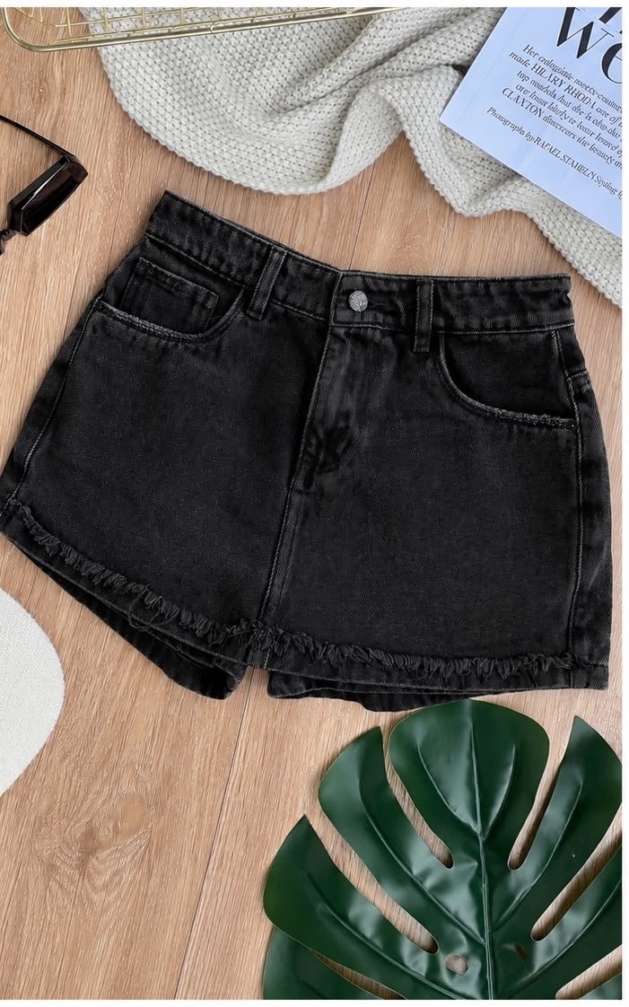FALDA SHORT CLÁSICA