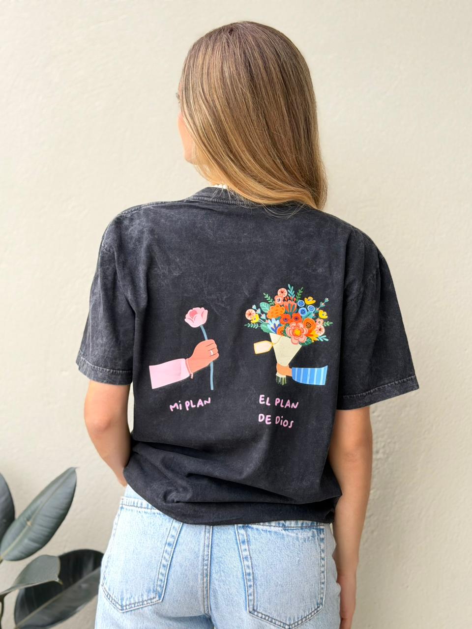CAMISETA OVERSIZE EFECTO WASHED FLORES