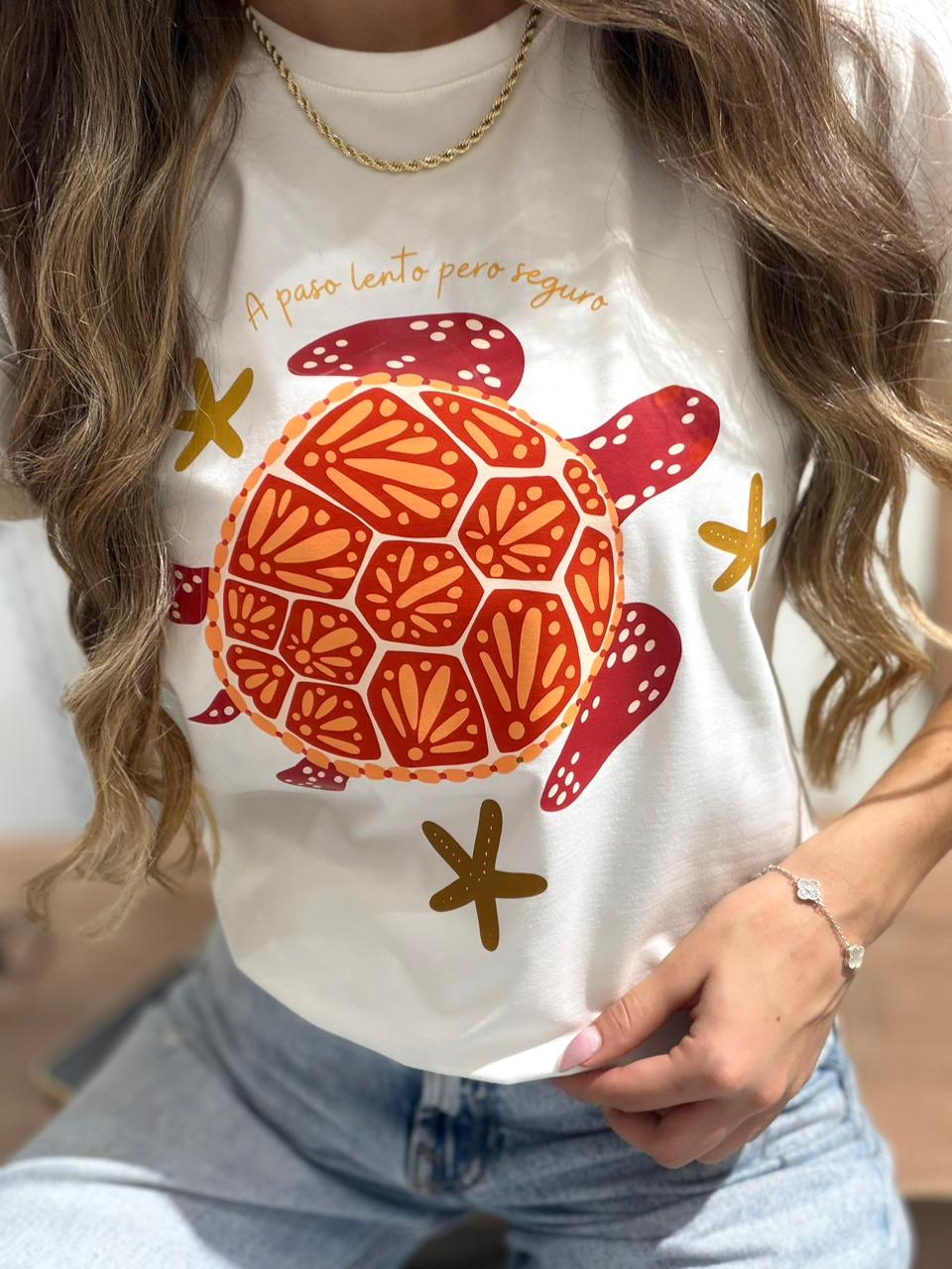 T’ SHIRT BÁSICA TELA FRÍA  TORTUGA ORANGE