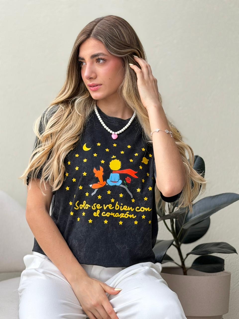 CAMISETA OVERSIZE EFECTO WASHED PRINCIPITO ESTRELLAS