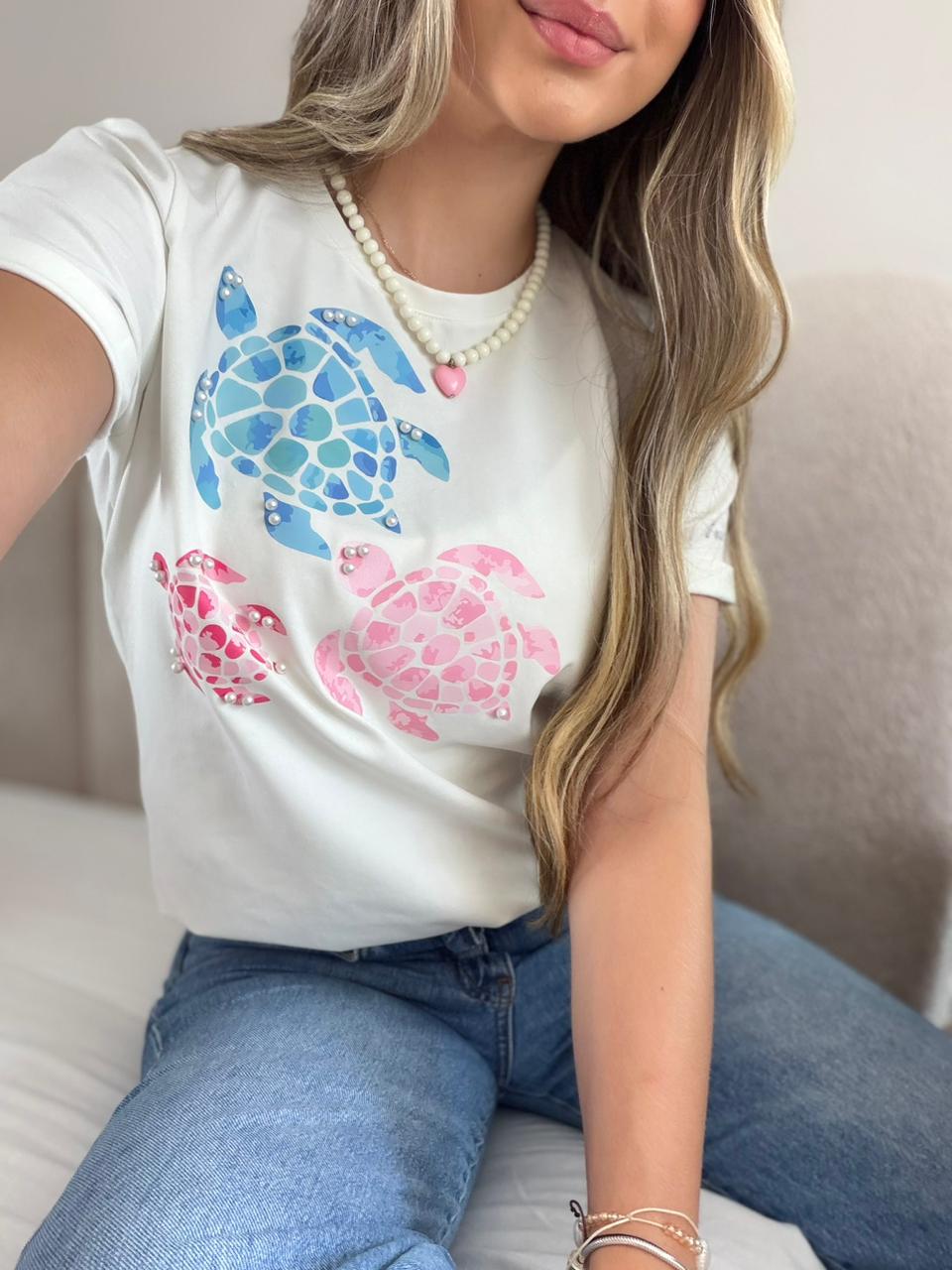 T’ SHIRT BÁSICA TELA FRÍA TORTUGA ACUARELA
